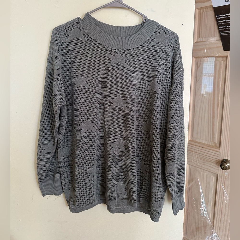 Star Drop Shoulder Top